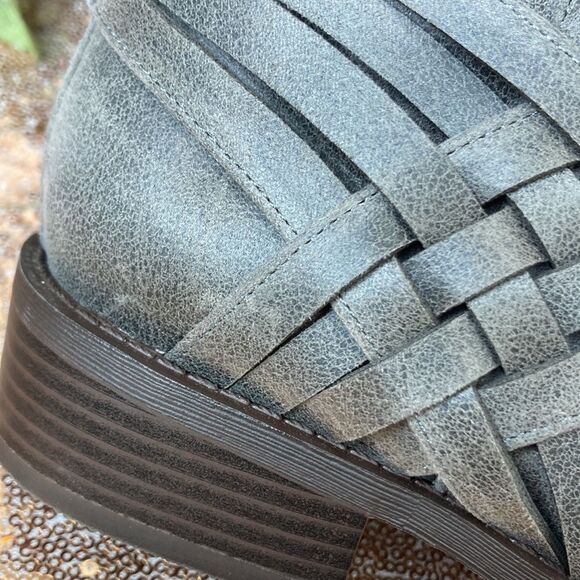 Journee Collection Meg Wide Calf Grey Tall Boots 8.5M-WC - Picture 6 of 13